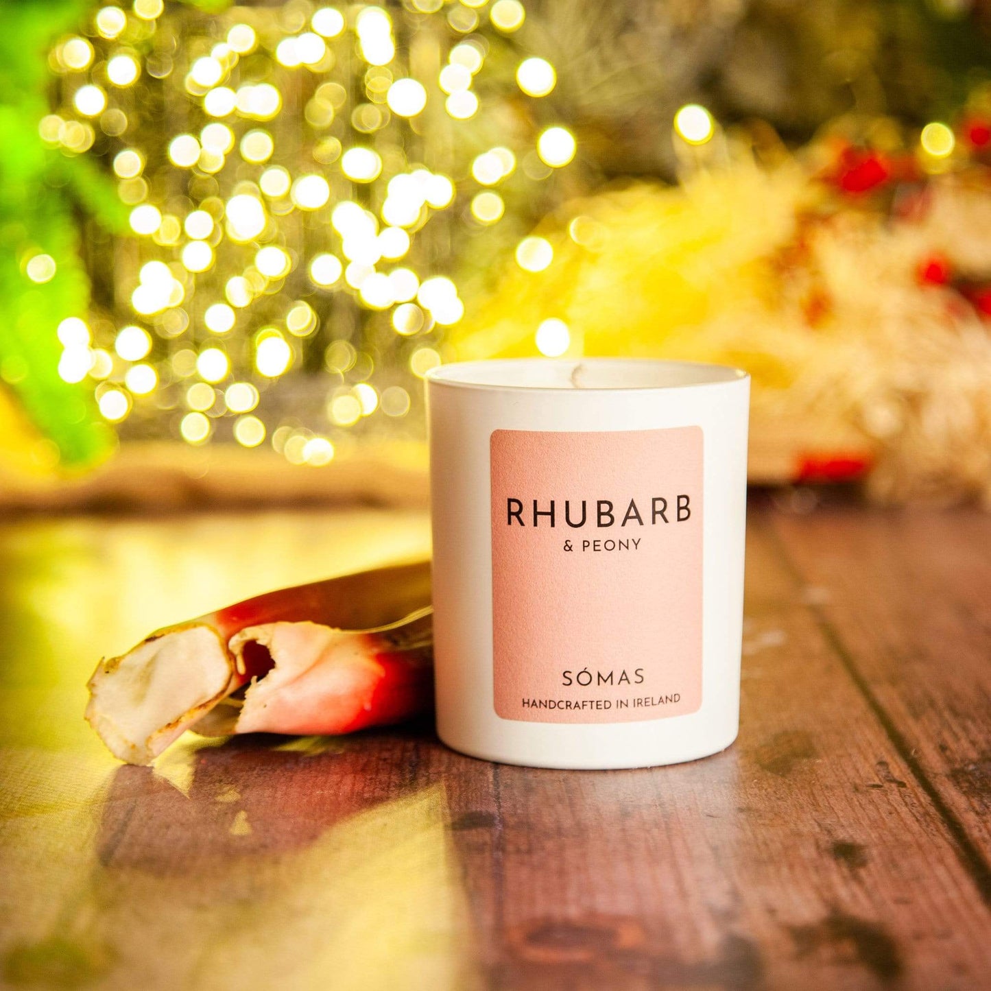 Sómas Candles Rhubarb & Peony Scented Luxury Soy Candle - Sómas Studio