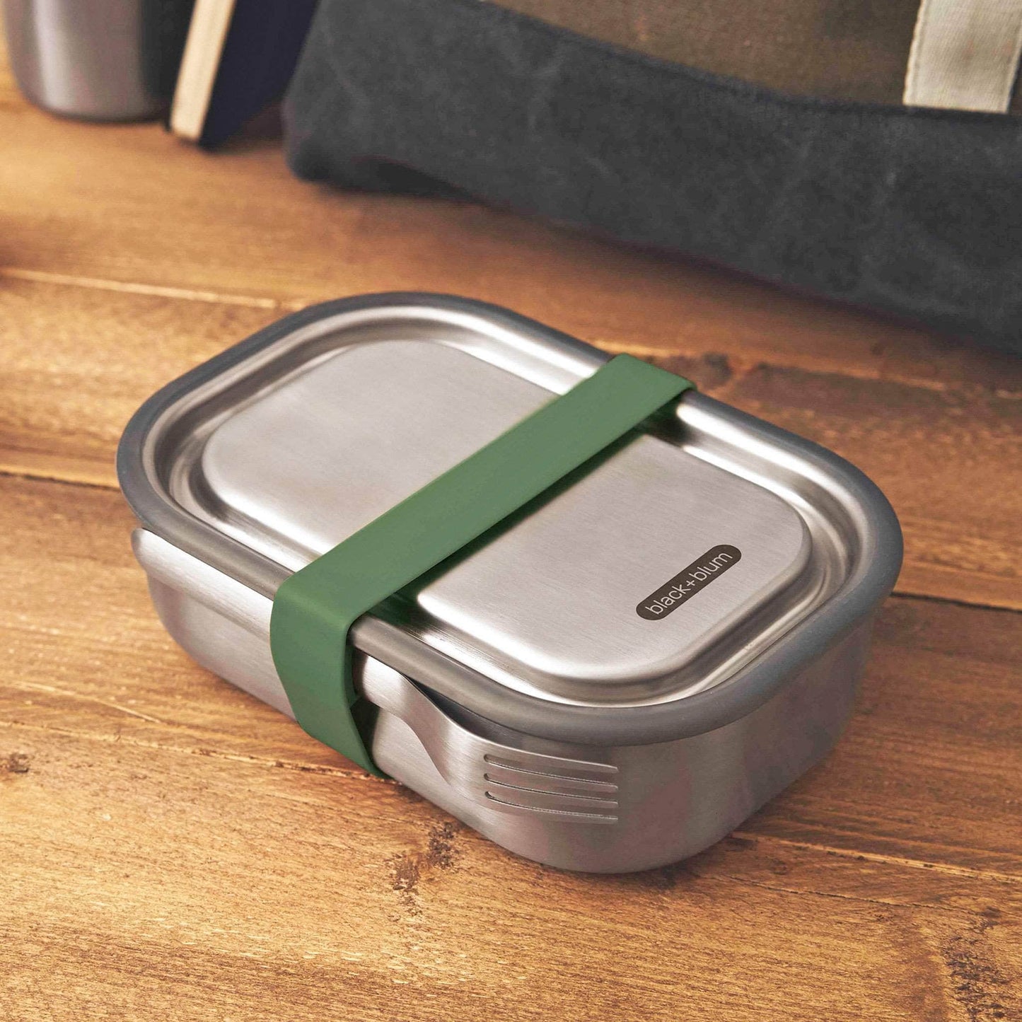 black + blum Food Containers black + blum Stainless Steel Lunch Box - Leak Proof 3-in-1 - Olive