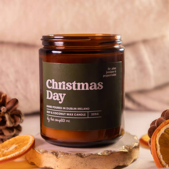 Hue Complete Me Candles Hue Complete Me – Christmas Day Candle – Soy Wax & Hand-Poured in Dublin – 40 hours