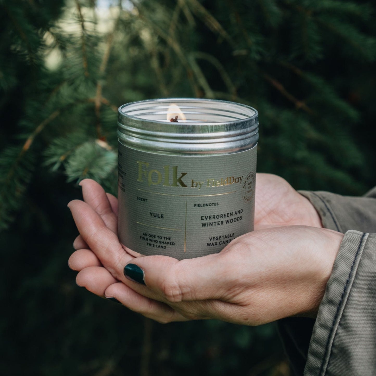 FieldDay Candles Yule Folk Tin Candle 220g/40hrs - Evergreen & Winter Woods - FieldDay
