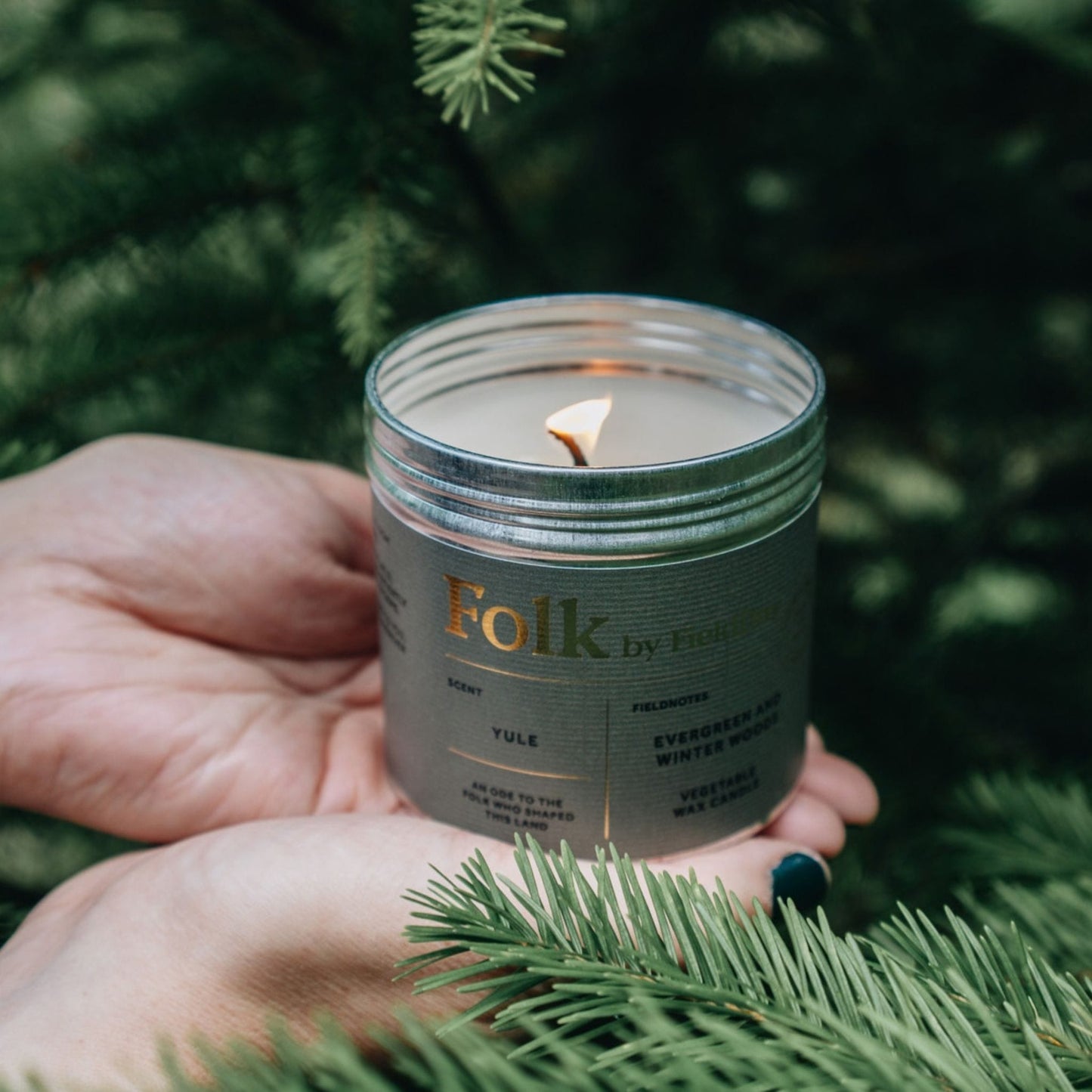 FieldDay Candles Yule Folk Tin Candle 220g/40hrs - Evergreen & Winter Woods - FieldDay