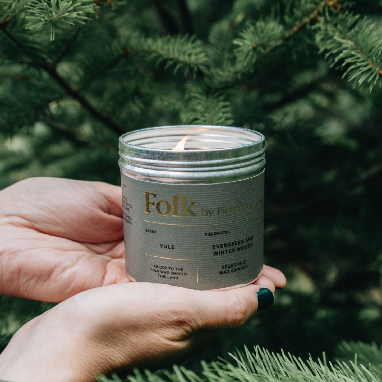 FieldDay Candles Yule Folk Tin Candle 220g/40hrs - Evergreen & Winter Woods - FieldDay
