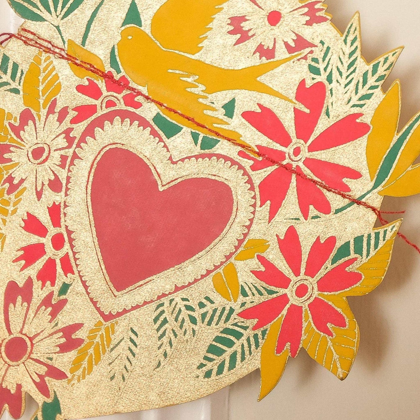 East End Press Decoration Kitsch Hearts Sewn Garland - Recycled Cotton Paper