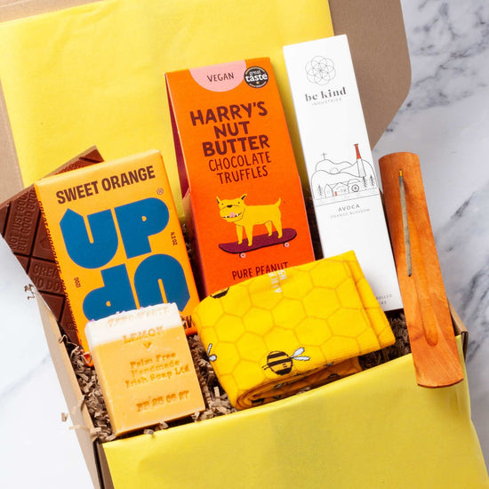 Faerly Gift Box Bee Happy / UK 8-12 EU 41-46 Mind Yourself Gift Box