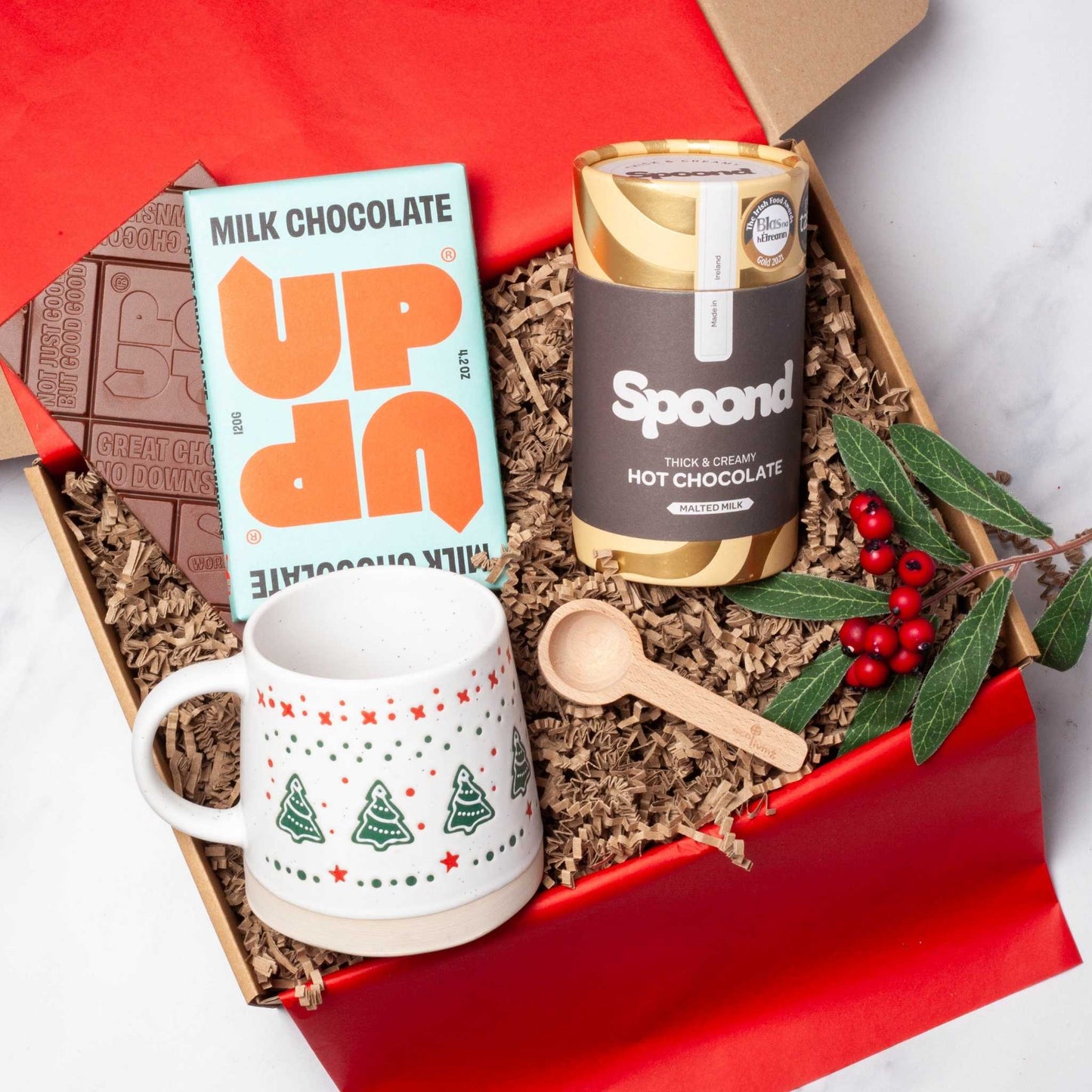 Faerly Gift Box Milk Chocolate Festive Hug in a Mug Gift Box