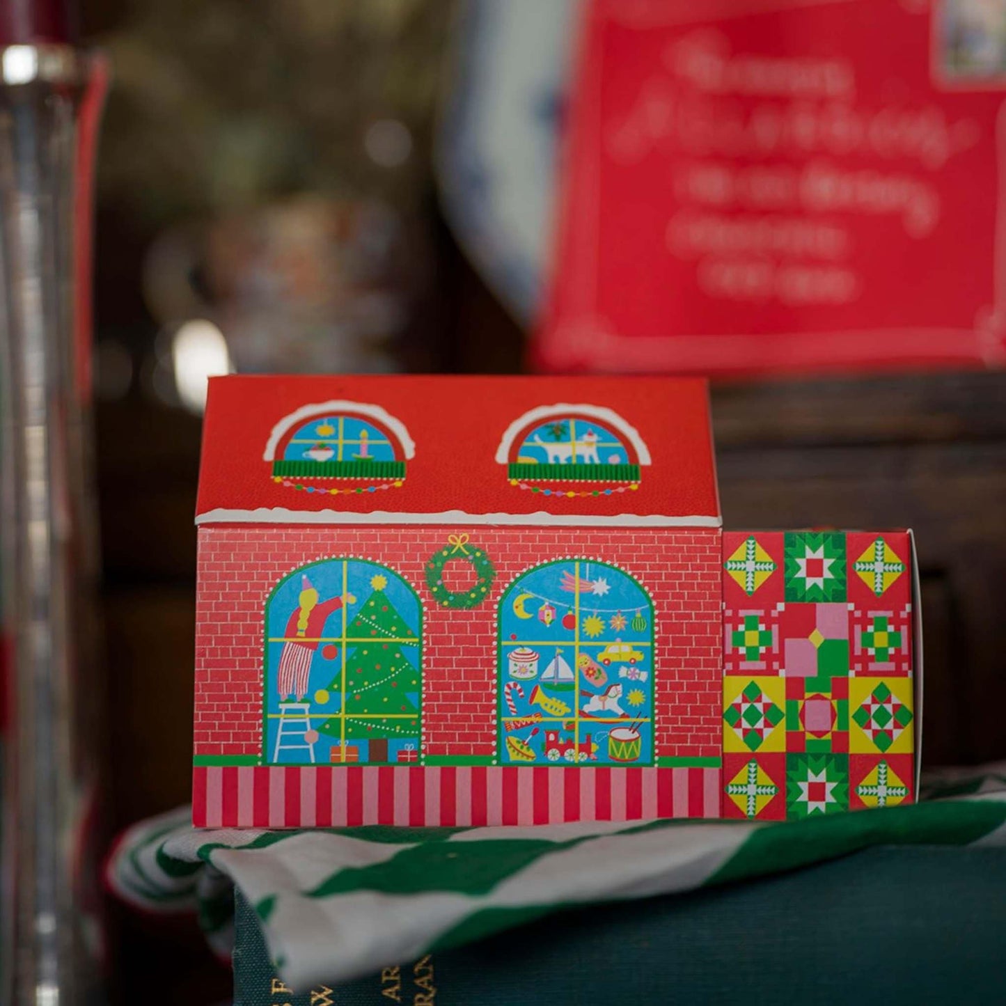 Archivist Home Fragrance Accessories Archivist - Square Safety Matches - Christmas House - 75 Luxury Matches - 50mm