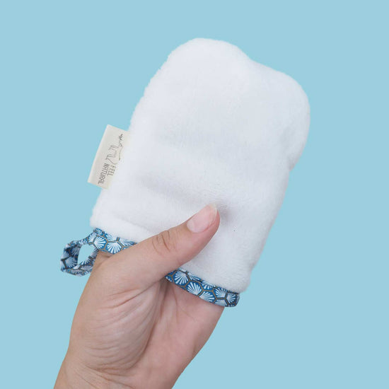 Feel Natural Makeup Removers Ultra-soft Microfiber Washable Makeup Remover Glove