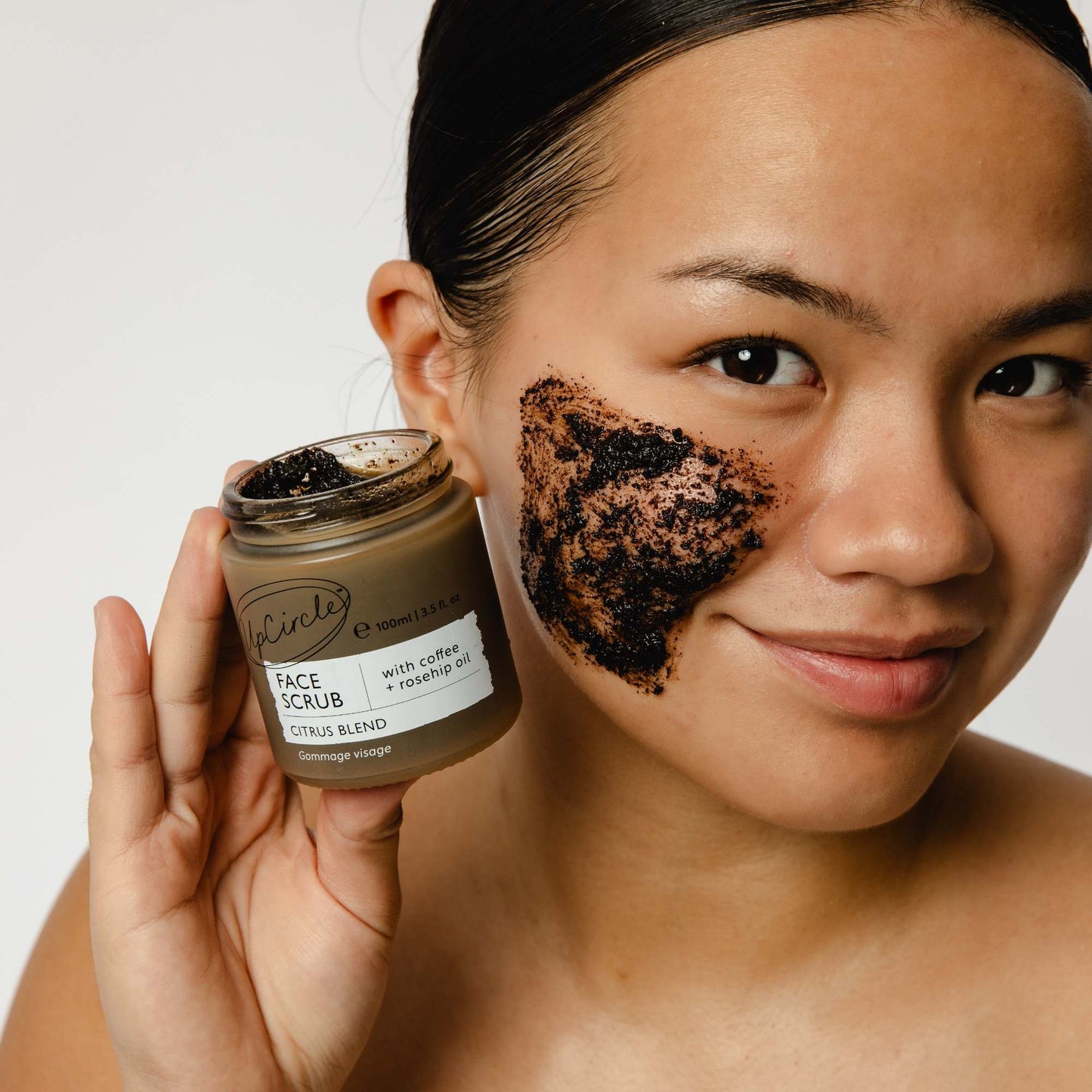 UpCircle Skincare Coffee & Rosehip Oil Face Scrub - Citrus Blend for Dry Skin 100ml Jar - UpCircle Beauty