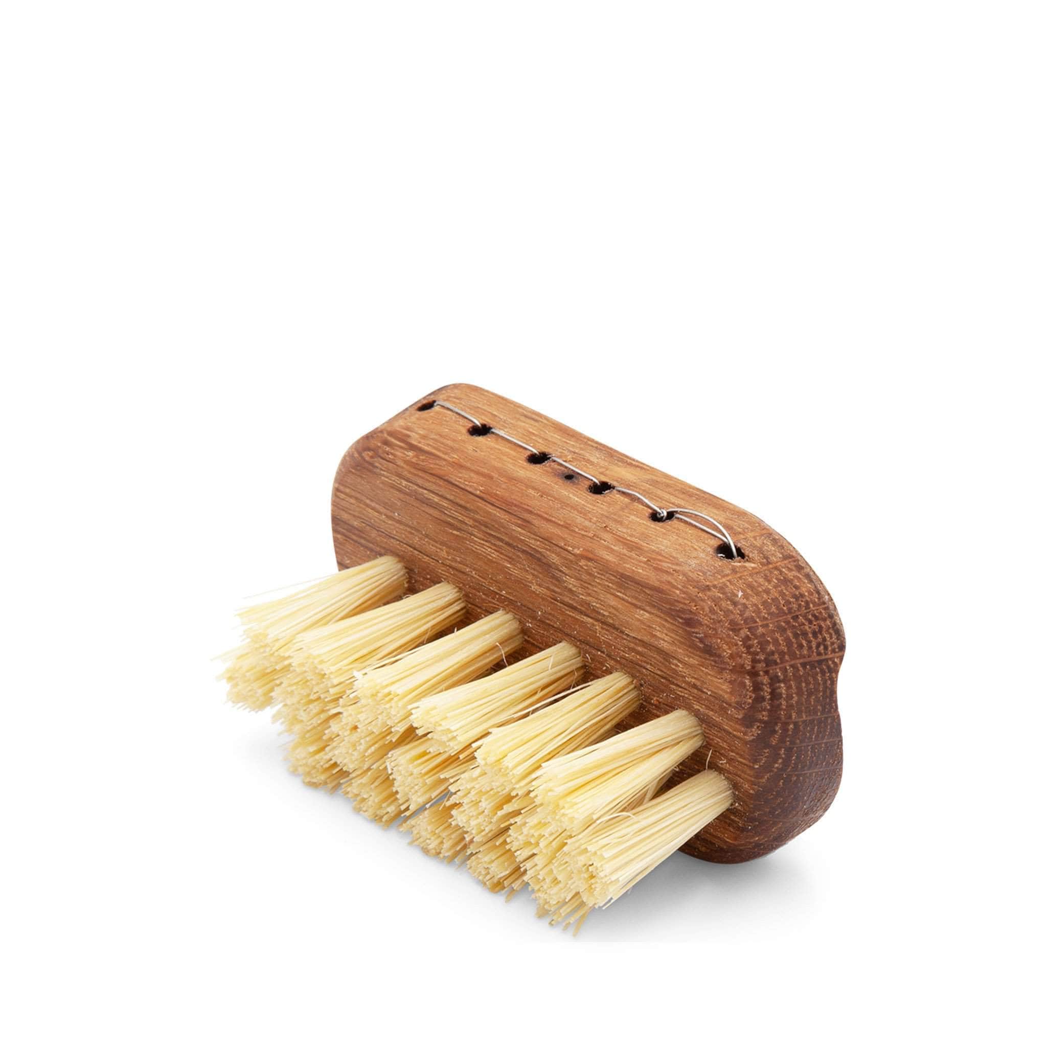 Iris Hantverk Lovisa Mini Double Sided Nail Brush with Tampico Bristle