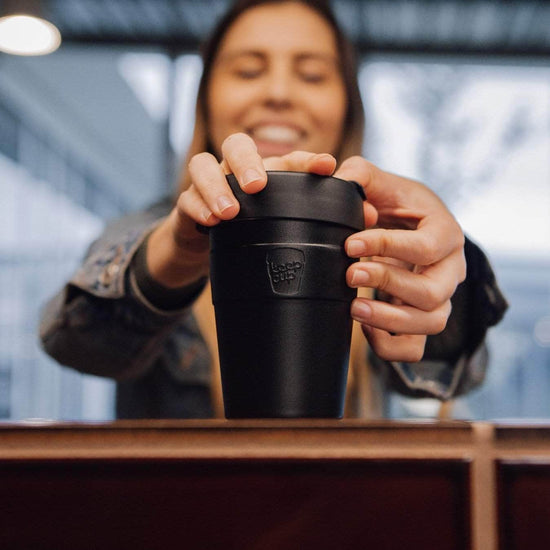 https://www.faerly.ie/cdn/shop/products/coffee-cups-keepcup-thermal-insulated-reusable-coffee-cup-12oz-med-black-19280360472737_550x.jpg?v=1602484357
