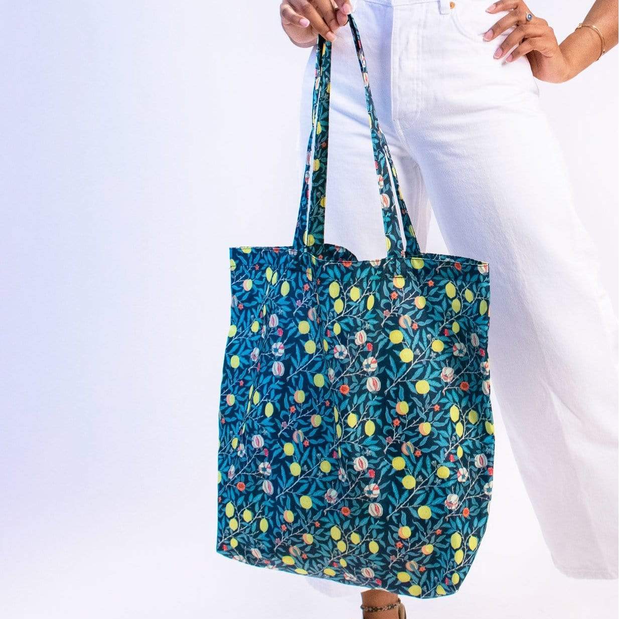 Load image into Gallery viewer, Kind Bag Shopping Totes Kind Bag Reusable Tote Bag - Made from 18 Plastic Bottles (100% rPET)
