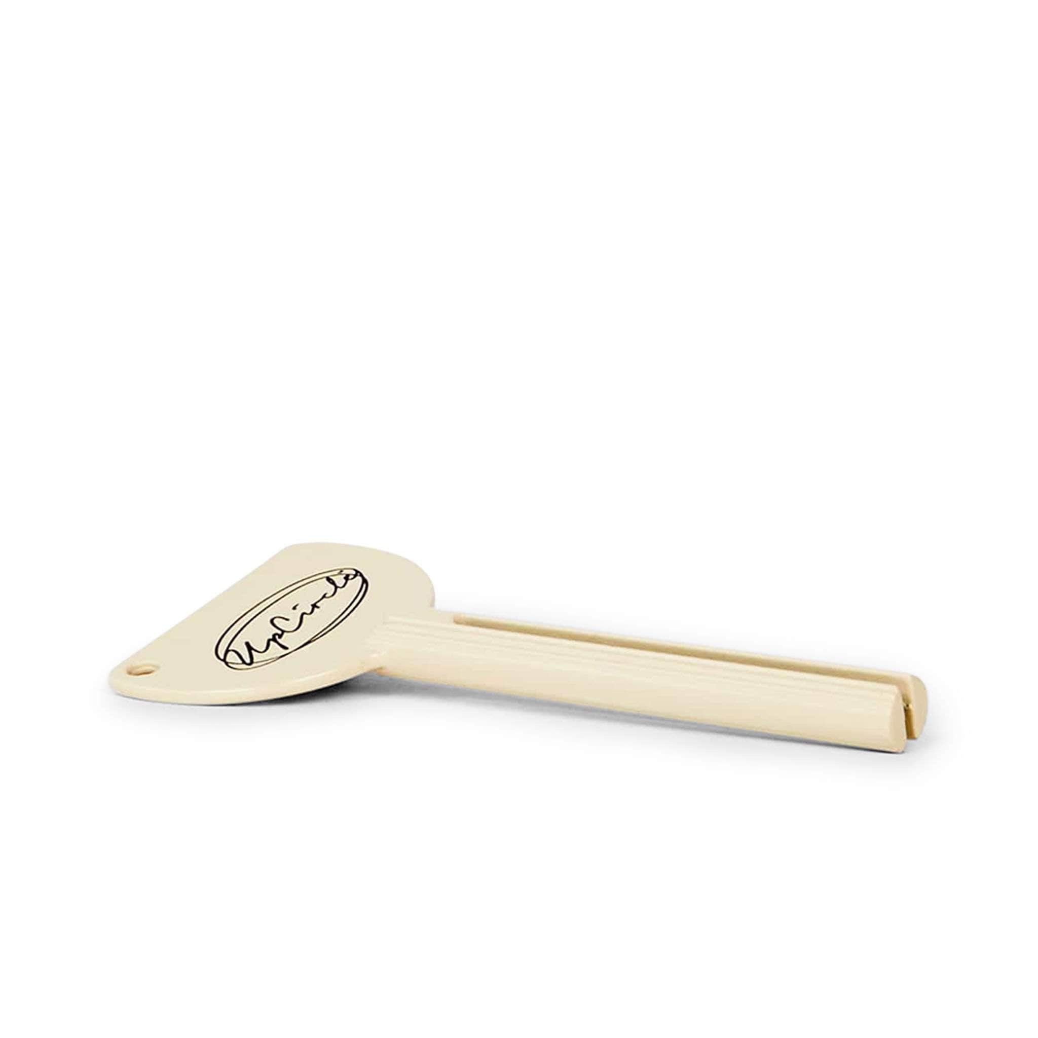 Tube Squeezer Key UpCircle Beauty Faerly