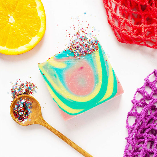 https://www.faerly.ie/cdn/shop/products/soap-janni-bars-cold-pressed-soap-rainbow-soap-37370926924010_550x.jpg?v=1654248343