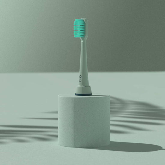 Load image into Gallery viewer, Tio Toothbrushes TIOSONIK Universal brush heads, compatible with vibrating Philips® Sonicare® electric toothbrushes
